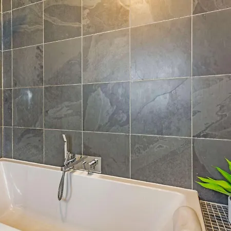 2 Bed In 87817 Апартаменты